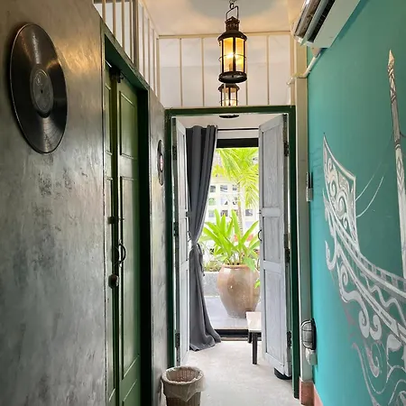 Auntie & Niece Phuket Apartment Ban Sam Kong Bagian luar foto